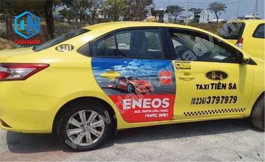 Dầu nhớt Eneos quảng cáo trên taxi Tiên Sa Đắk Lắk