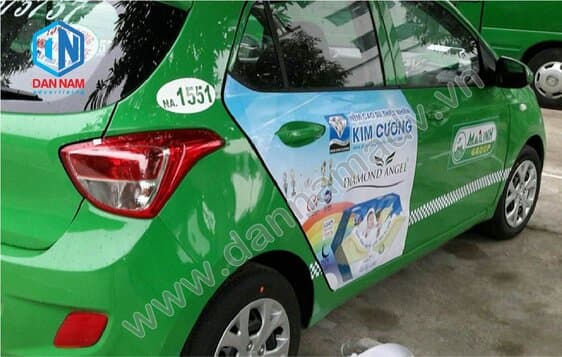 Nệm Kim Cương quảng cáo trên taxi Mai Linh Quảng Nam